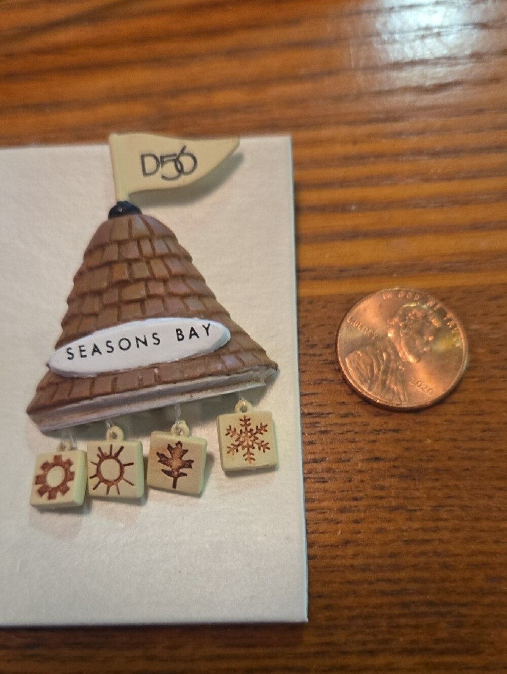 Vintage Dept 56 SEASONS BAY PIN with Dangling Season Icons - Picture 3 of 3